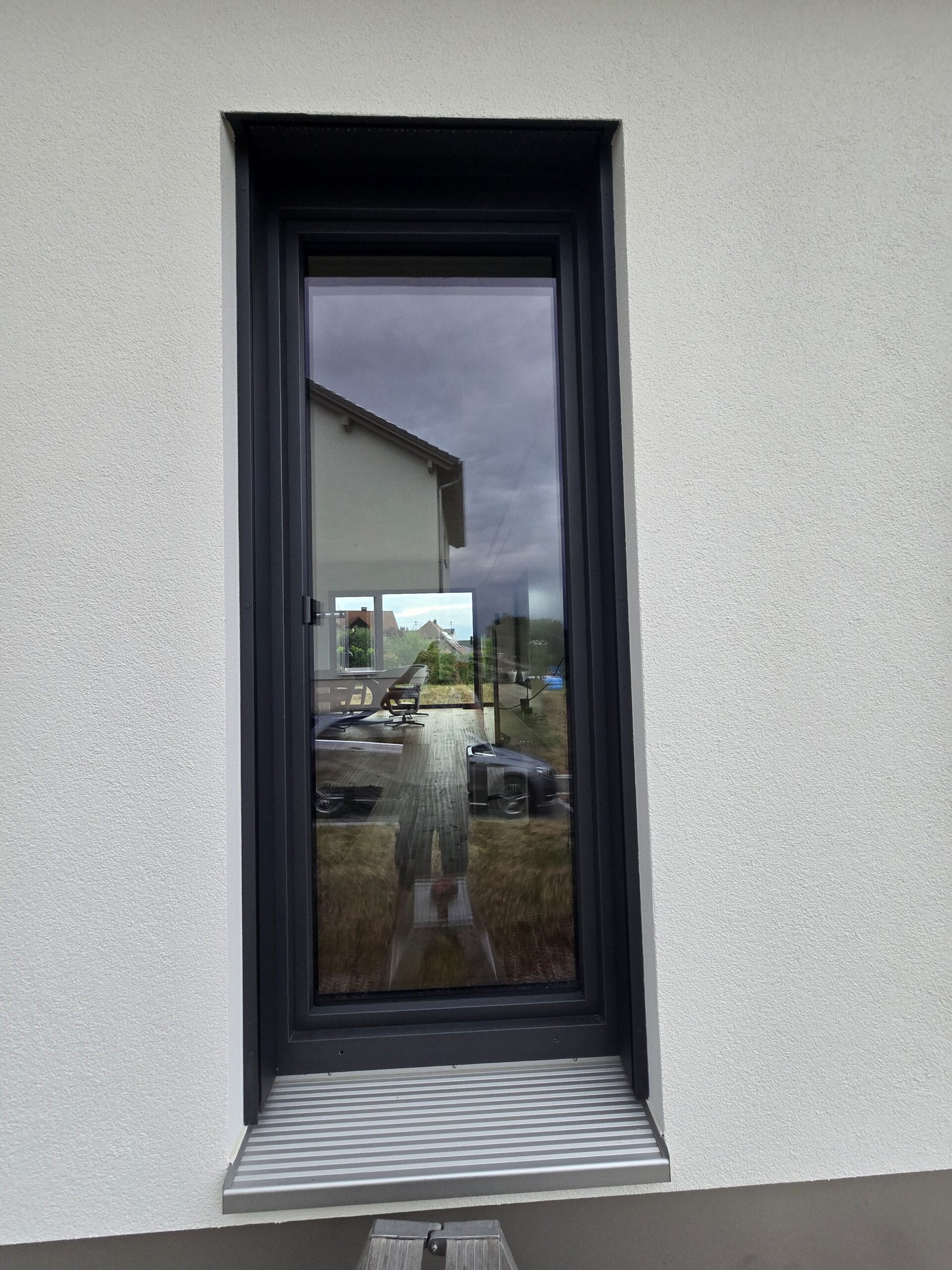 Insektenschutz nach Maß Röttenbach an einer Balkontür